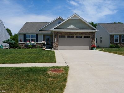 4161 Hidden Village Dr