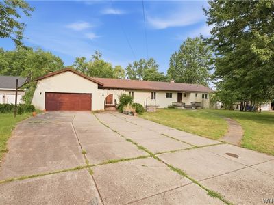 400 Ayer Rd