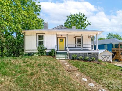 Property at 125 Edwards Ave, Swannanoa, NC