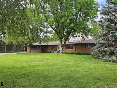 90208 Enterprise Dr