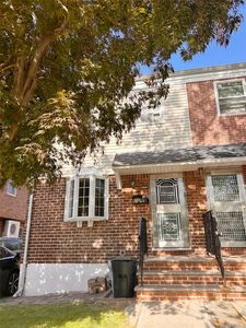 5835 155th Street