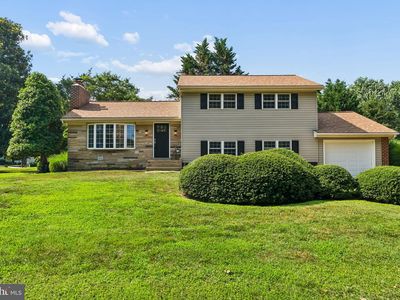 110 Lake View Dr