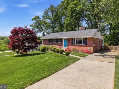 7608 Hamlet St