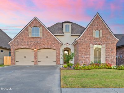 111 San Sebastian Dr