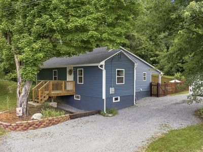 96 George Ln