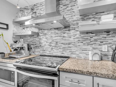 4025 N Federal #324c