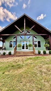672 Sullivan Bend Rd