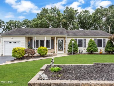 143 Lakewood Avenue