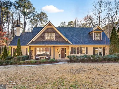 1986 Continental Dr NE