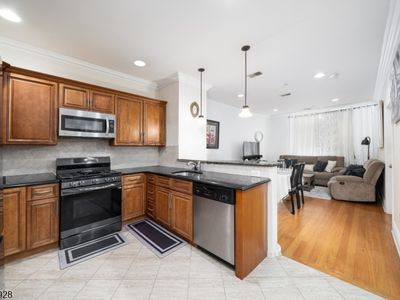 88 Saint Francis St #1B