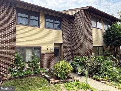 6 Buckthorn Ct