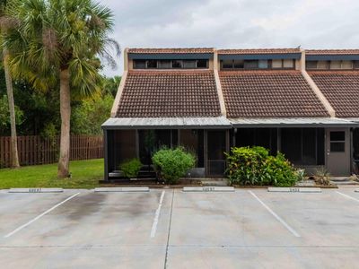 2400 SE Garden Terrace #101