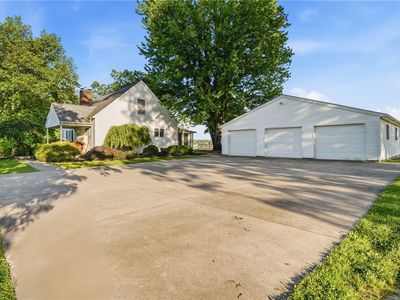 Property at 306 Drake Rd, Mercer, PA