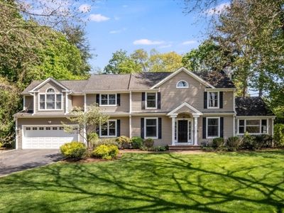 34 West Dr