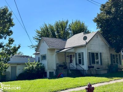 300 W Kirkwood Ave