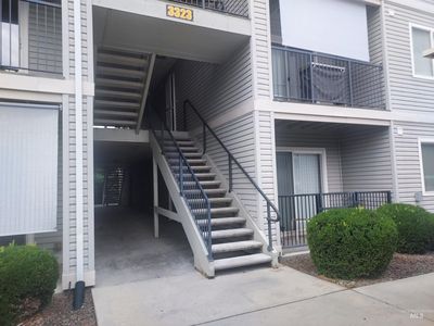 3323 N Lakeharbor Ln APT 107