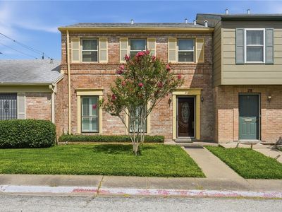29 Townhouse Ln