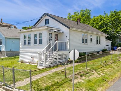 61 Sunnyside St