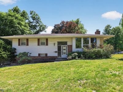 Property at 228 Shaw Pl, Park Ridge, NJ
