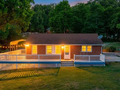 344 Hillview Ln