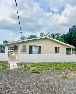 Property at 402 W TEVER STREET, Plant City, FL
