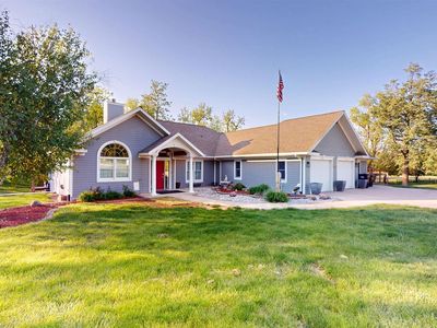1200 Iowa St