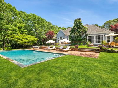 4 Barclay Ct