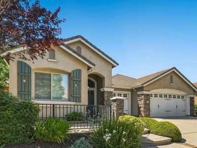 1860 Greywood Cir