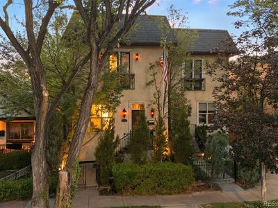 2527 Tremont Place