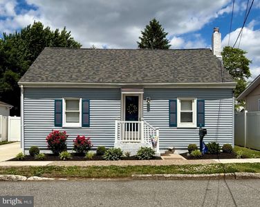 715 Asbury Ave