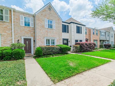 1149 Country Place Dr