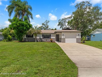 2357 Giovanni Ave