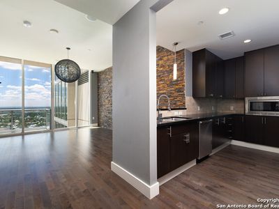 610 E Market St UNIT 2609