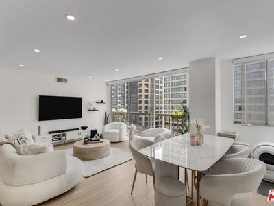 10747 Wilshire Blvd APT 902