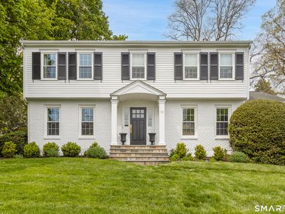 33 Fairview Avenue