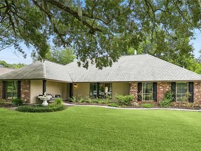 39084 Everett Ln