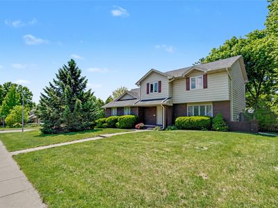 900 Prairie View Dr