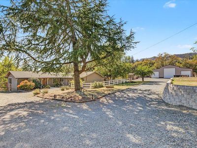 3583 Ross Ln