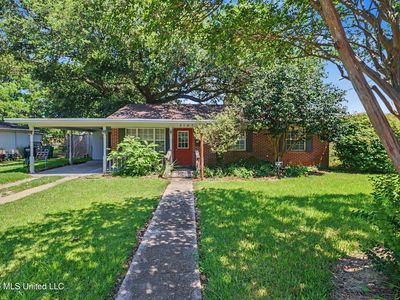 2187 Collins Blvd
