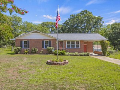 202 Chestnut Blvd