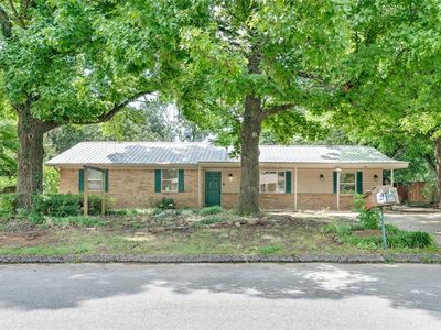 313 Kelli Ave