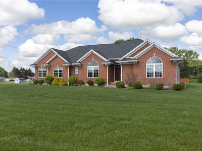 51 Brookwood Hills Dr