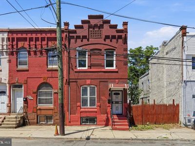 2248 N Van Pelt St