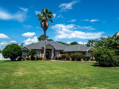 3744 Bermuda Run Dr