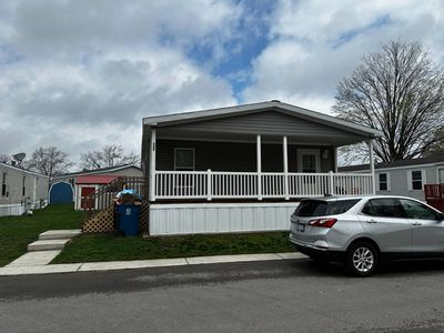 127 Parkbrook Dr SE