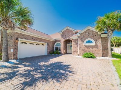 705 Fountain View Ct.