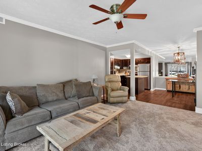 Property at 8007 Montero Dr #F6, Prospect, KY