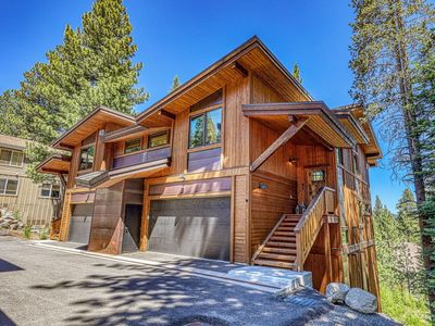 10342 Palisades Dr