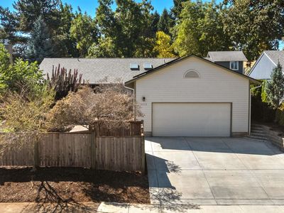 5573 Sugar Plum St SE