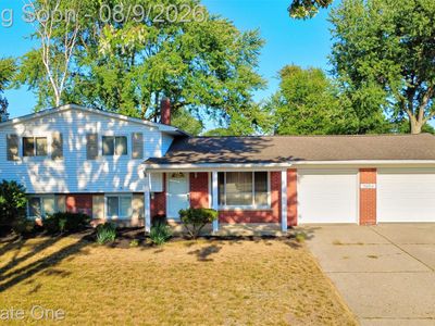 5964 Strathdon Way